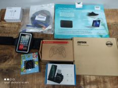 1 LOT TO CONTAIN 8 ASSORTED ITEMS TO INCLUDE 17S-MINI/BLUETOOTH KEYBOARD AND MORE(IMAGE DEPICTS