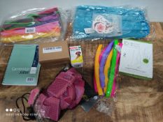 1 LOT TO CONTAIN 8 ASSORTED ITEMS TO INCLUDE PAD COMBO SET/NOTEBOOK AND MORE (IMAGE DEPICTS STOCK)