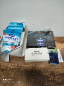 1 LOT TO CONTAIN 5 ASSORTED ITEMS TO INCLUDE TEETH WHITENING/FLOSSERS AND MORE (IMAGE DEPICTS