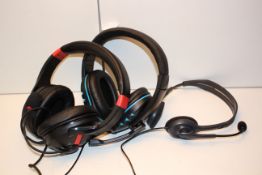 3X UNBOXED ASSORTED PAIRS GAMING/PC HEADPHONES COMBINED RRP £90.00Condition ReportAppraisal