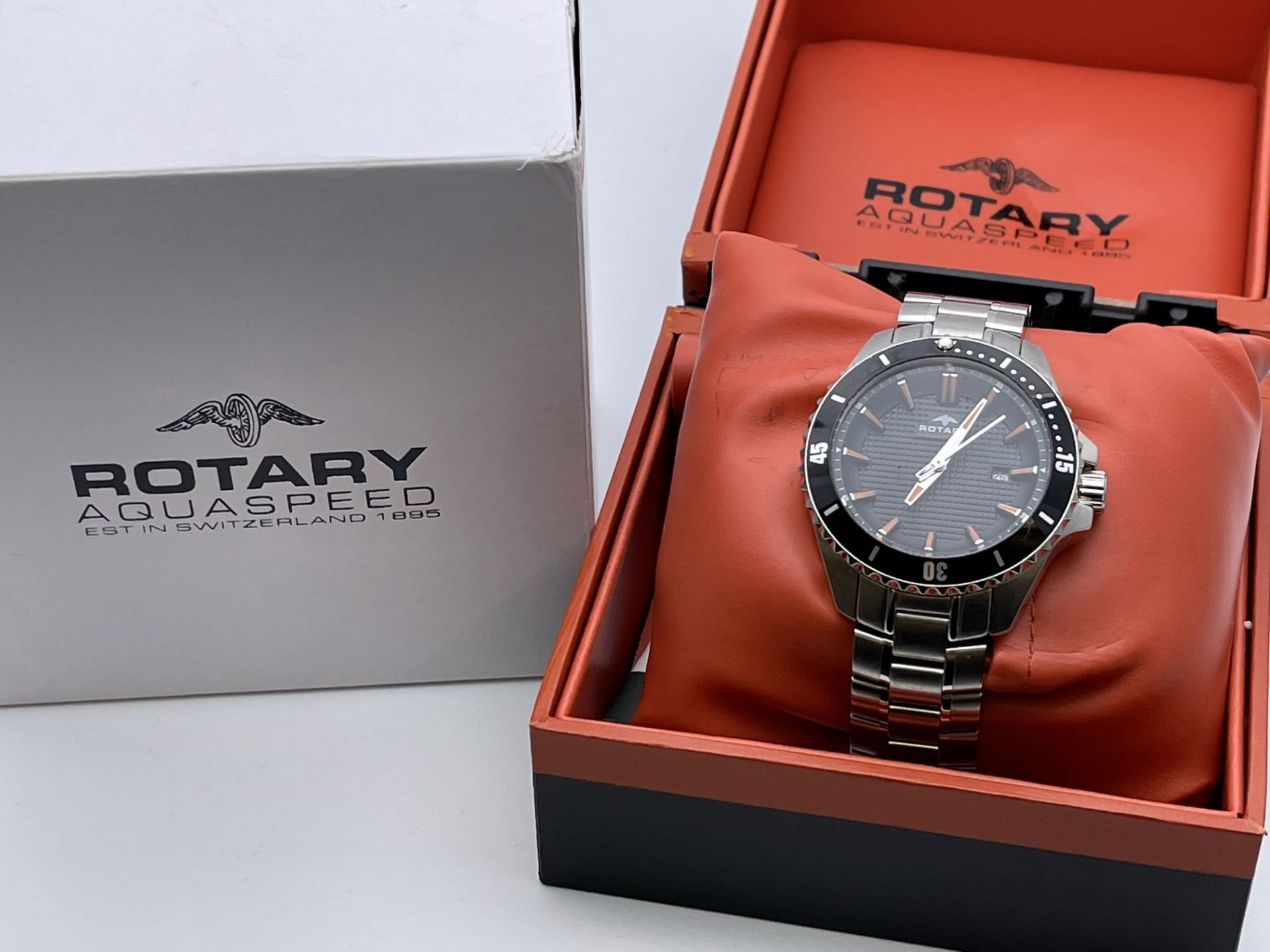 BOXED ROTARY STAINLESS STEEL WATCH, MODEL- AGB00293/04, RRP-£89.99 (MAY NEED BATTERY)Condition - Image 2 of 4