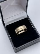 BOXED 9CT YELLOW GOLD WEDDING BAND SET WITH A DIAMOND, INSCRIBED- ROGER & ASHLEY, RRP-£