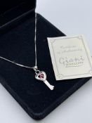 BOXED GIANI JEWELLERY 925 SILVER NECKLACE AND KEY/HEART PENDENT SET WITH A RED CRYSTALCondition