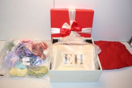 ASSORTED ITYEMS INCLUDING EMMA HARDY MAKE-UP GIFT BOX & OTHER (IMAGE DEPICTS STOCK)Condition