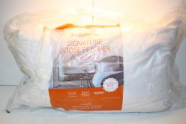 BAGGED SNUGGLEDOWN SIGNATURE GOOSE FEATHER & DOWN PILLOW RRP £26.99Condition ReportAppraisal