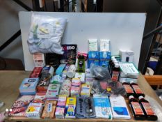 ONE LOT TO CONTAIN OF A LARGE NUMBER OF ASSORTED ITEMS TO INCLUDE VARIOUS HEALTH ITEMS INCLUDING