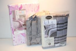 3X BAGGED ASSORTED BEDDING ITEMS TO INCLUDE SLEEPDOWN & OTHER (IMAGE DEPICTS STOCK)Condition