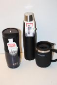 3X ASSORTED ITEMS TO INCLUDE BUILT NEW YORK & THERMOCAFE (IMAGE DEPICTS STOCK)Condition