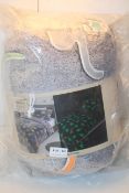 BAGGED SLEEPDOWN GLOW IN THE DARK FLEECE DOUBLE DUVET SET RRP £39.99Condition ReportAppraisal