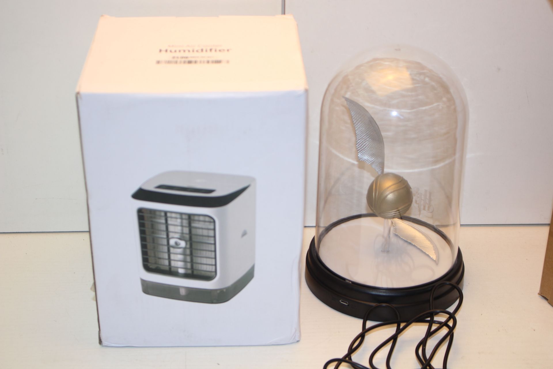 2X BOXED ITEMS TO INCLUDE HARRY POTTER BELL JAR LIGHT & MINI AIR COOLER HUMIDIFIERCondition