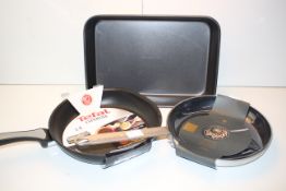 3X ASSORTED ITEMS TO INCLUDE MASTERCLASS FRYING PAN TEFAL EXPERTISE & OTHER (IMAGE DEPICTS STOCK)