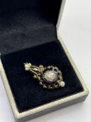 ***£4950.00*** YELLOW GOLD ANTIQUE BROOCH, SET WITH ONE ROSE CUT DIAMOND, COLOUR- K/L, CLARITY-