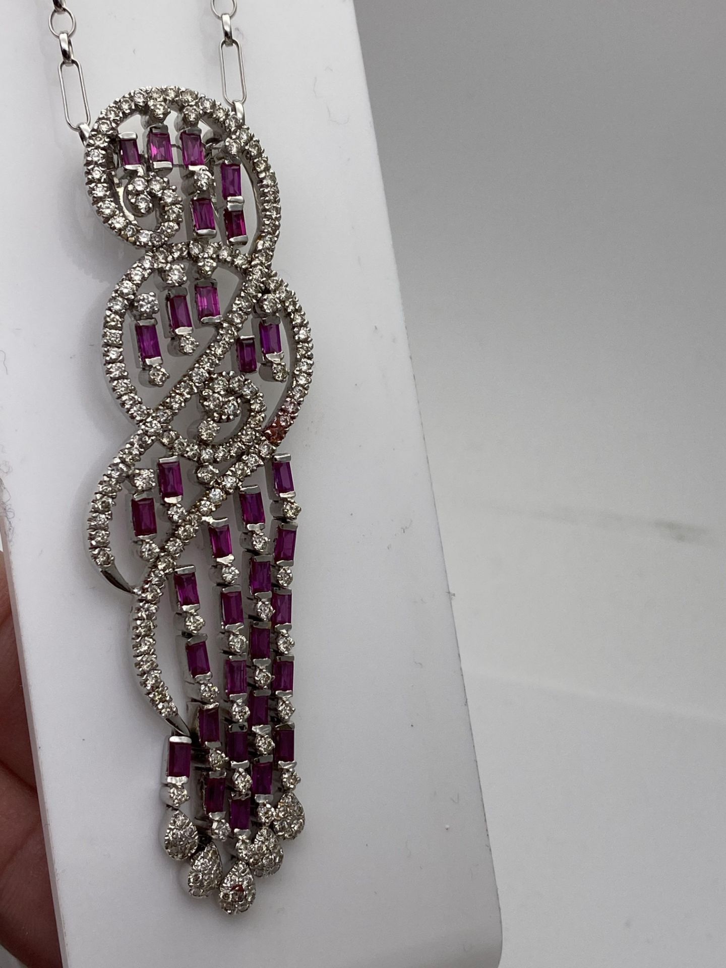 ***£21,850.00*** 18CT WHITE GOLD LADIES DIAMOND AND RUBY PENDENT, TOTAL RUBY WEIGHT- 4.29CT, DIAMOND - Image 4 of 4