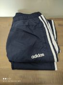 MENS ADIDAS 3 STRIPE NAVY TRACK PANTS SIZE M RRP £25 (IMAGE DEPICTS STOCK)Condition