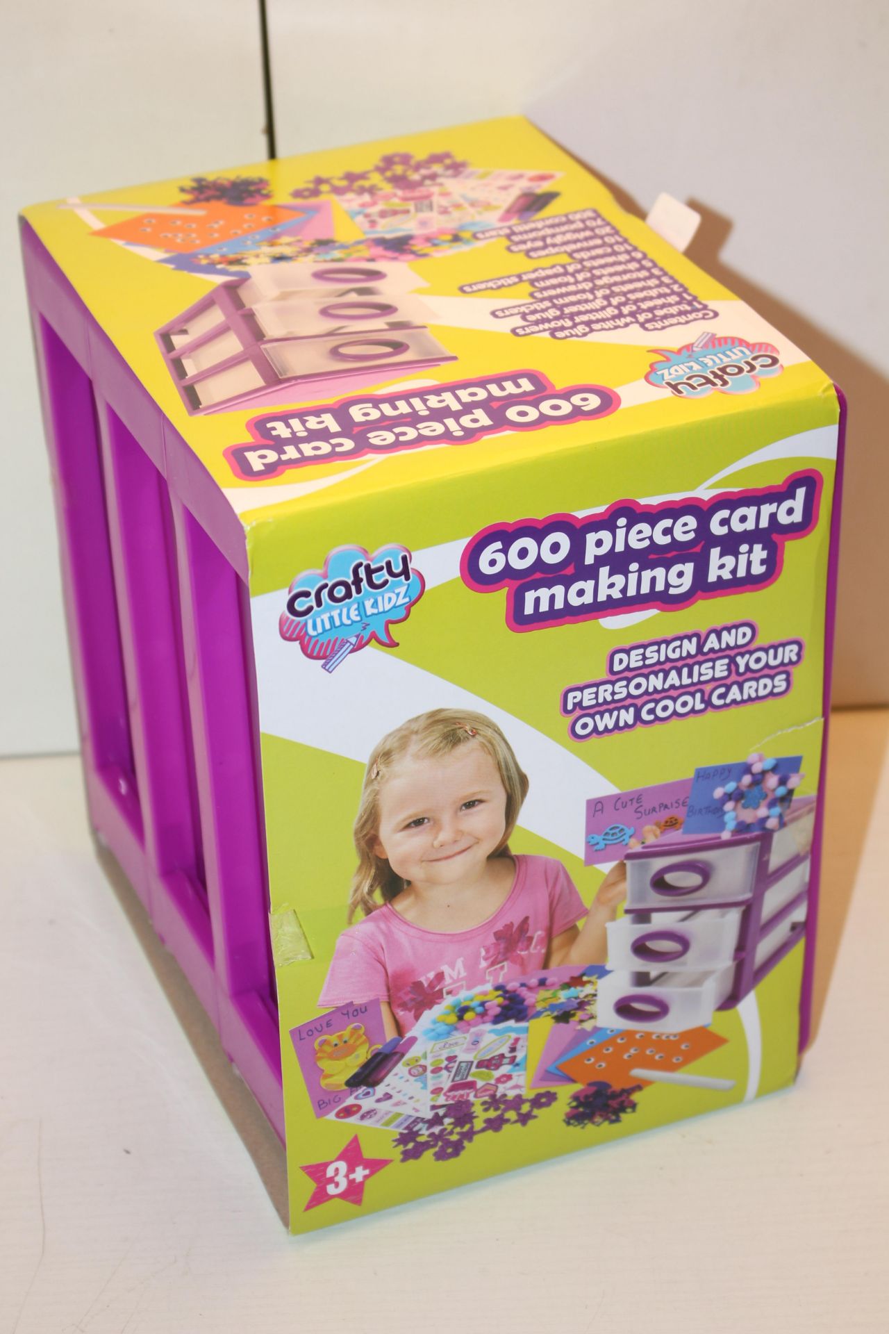BOXED CRAFTY LITTLE KIDZ 600PIECE CARD MAKING KIT Condition ReportAppraisal Available on Request-