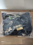 BOSS T-SHIRT SIZE 4XL RRP £32.99 (IMAGE DEPICTS STOCK)Condition ReportAppraisal Available on