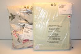 2X ASSORTED ITEMS TO INCLUDE READY MADE CURTAINS & OTHER COMBINED RRP £35.99Condition