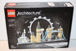 BOXED LEGO ARCHITECTURE LONDON GREAT BRITAIN 21034 RRP £34.99Condition ReportAppraisal Available