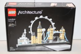 BOXED LEGO ARCHITECTURE LONDON GREAT BRITAIN 21034 RRP £34.99Condition ReportAppraisal Available