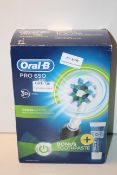 BOXED ORAL B POWERED BY BRAUN PRO 650 3D ACTION TOOTHBRUSH RRP £24.99Condition ReportAppraisal