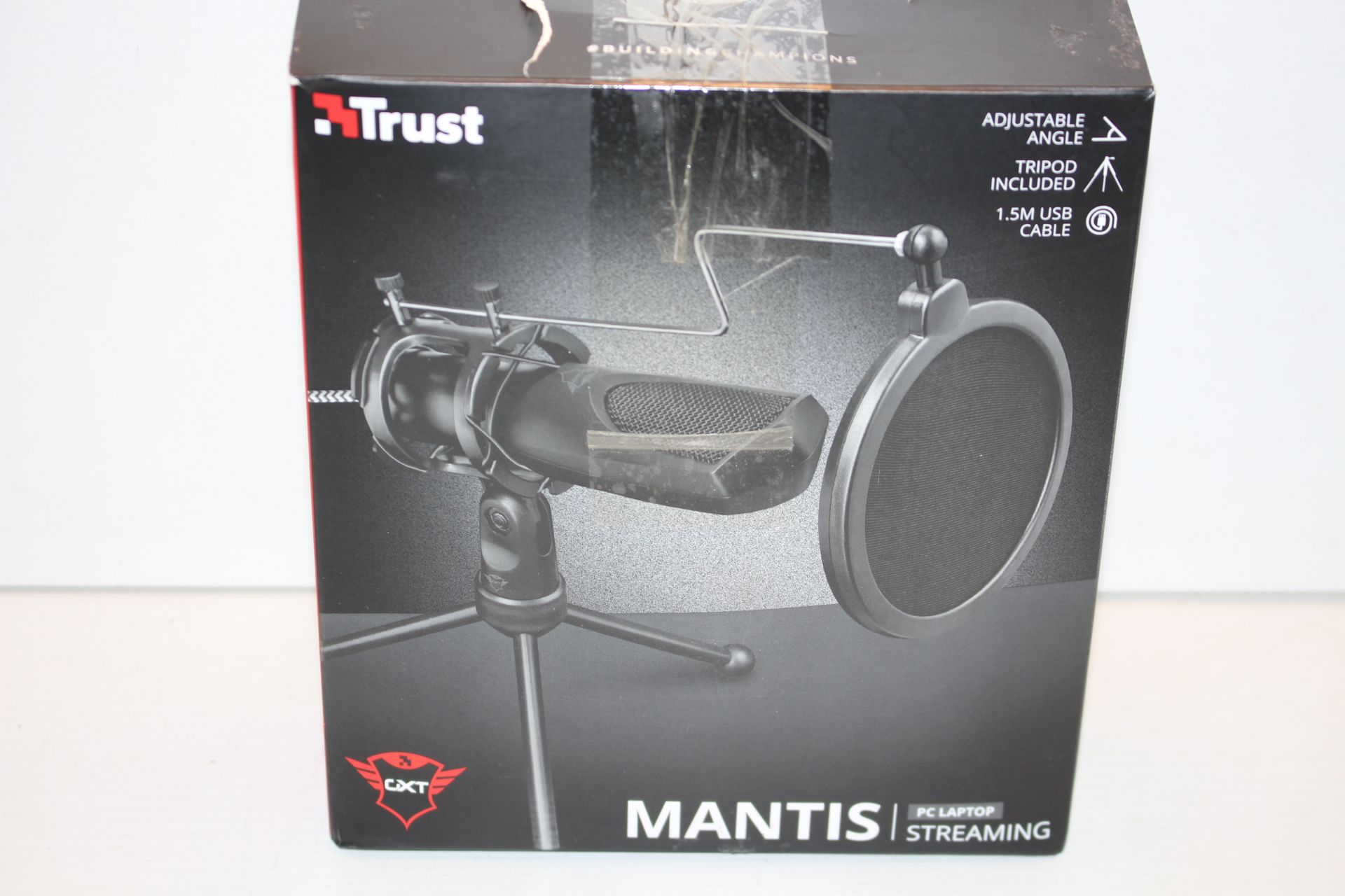 BOXED TRUST MANTIS PC LAPTOP STREAMING RRP £18.99Condition ReportAppraisal Available on Request- All