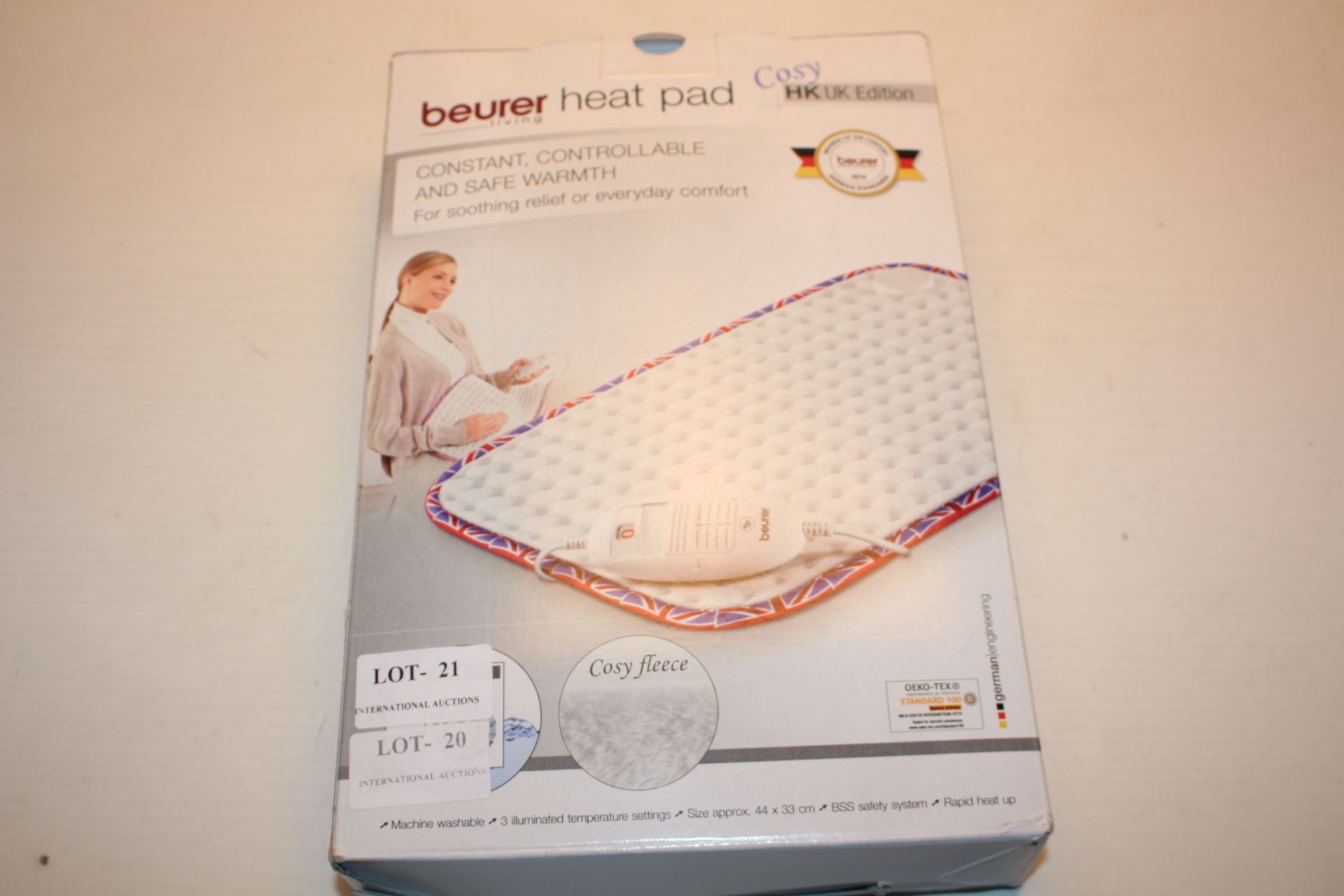 BOXED BEURER LIVING HEAT PAD COSY HK UK EDITION RRP £39.99Condition ReportAppraisal Available on