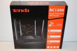 BOXED TENDA AC1200 SMART DUAL-BAND WI-FI ROUTER RRP £32.99Condition ReportAppraisal Available on