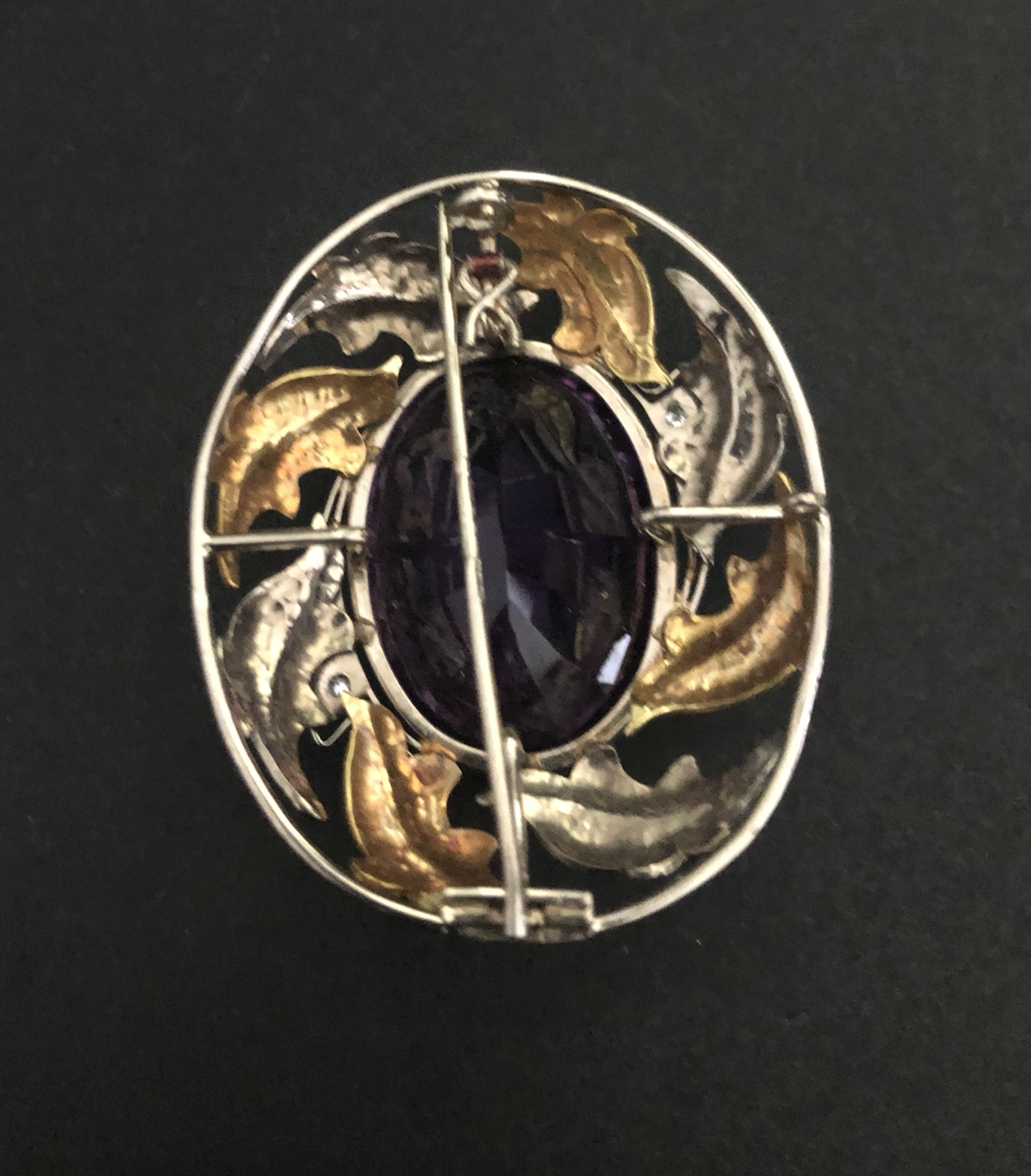 Type: Brooch Precious Metal: Description: 9 Carat Yellow & White Gold Brooch, set with huge Amethyst - Image 2 of 2