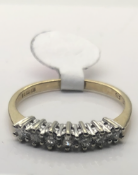 9 carat Yellow Gold 7 Stone Diamond Ring (356)