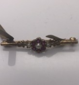 9 carat Antique Gold Brooch set with Rubies and Pearls (386)