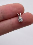 ***£1950.00*** 9CT WHITE GOLD LADIES DIAMOND SOLITAIRE BRILLIANT CUT DIAMOND PENDENT, SET WITH 0.