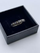 BOXED 9CT YELLOW GOLD LADIES DECORATIVE RING, SET WITH 0.29CTS OF BLACK GEMSTONES, RRP-£295.00 SIZE-