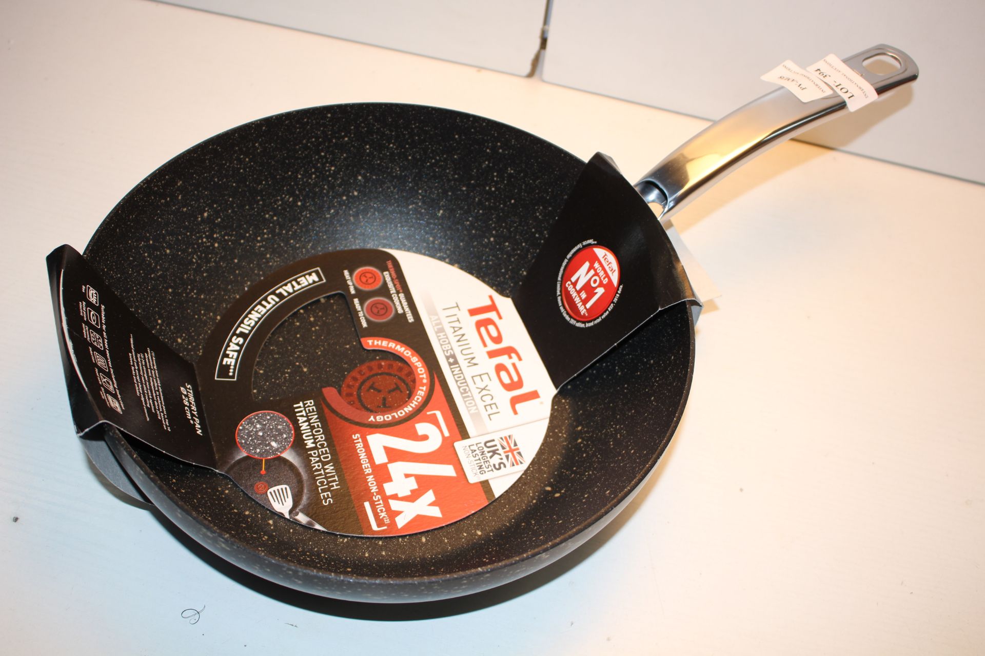 BOXED TEFAL TITANIUM EXCEL ALL HOBBS + INDUCTION 28CM Condition ReportAppraisal Available on