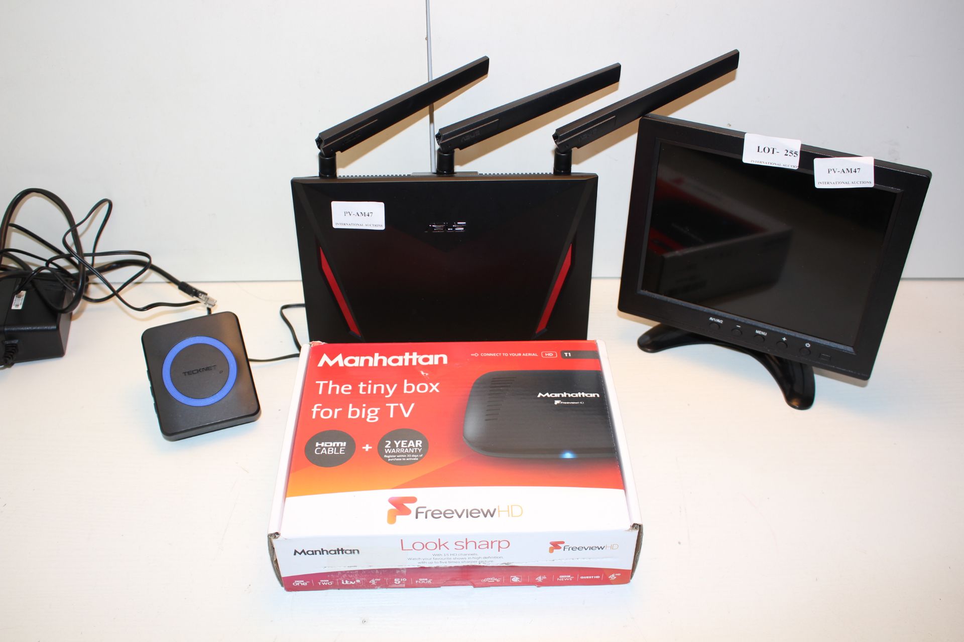 4X ASSORTED ITEMS TO INCLUDE MANHATTAN FREEVIEW BOX, ASUS ROUTER, 8" LED MONITOR & OTHER (IMAGE