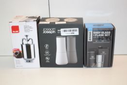 X3 BOXED ITEMS INCLUDING JOSEPH AND JOSEPH SALT AND PEPPER MILLS, IBILA AND SHOT GLASS AND
