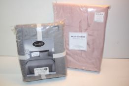 X2 BEDDING SETS TO INCLUDE SLEEPDOWN DOUBLE AND BRENTFORDS DOUBLE SET Condition ReportAppraisal