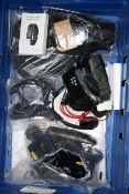 8X ASSORTED ITEMS (IMAGE DEPICTS STOCK/BLUE BOX NOT INCLUDED)Condition ReportAppraisal Available