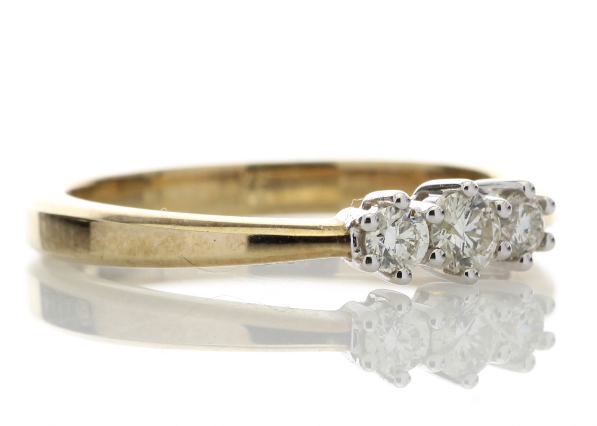 18ct Yellow Gold Three Stone Claw Set Diamond Ring 0.25 Carats - Valued by GIE £2,800.00 - Ten round - Image 4 of 5