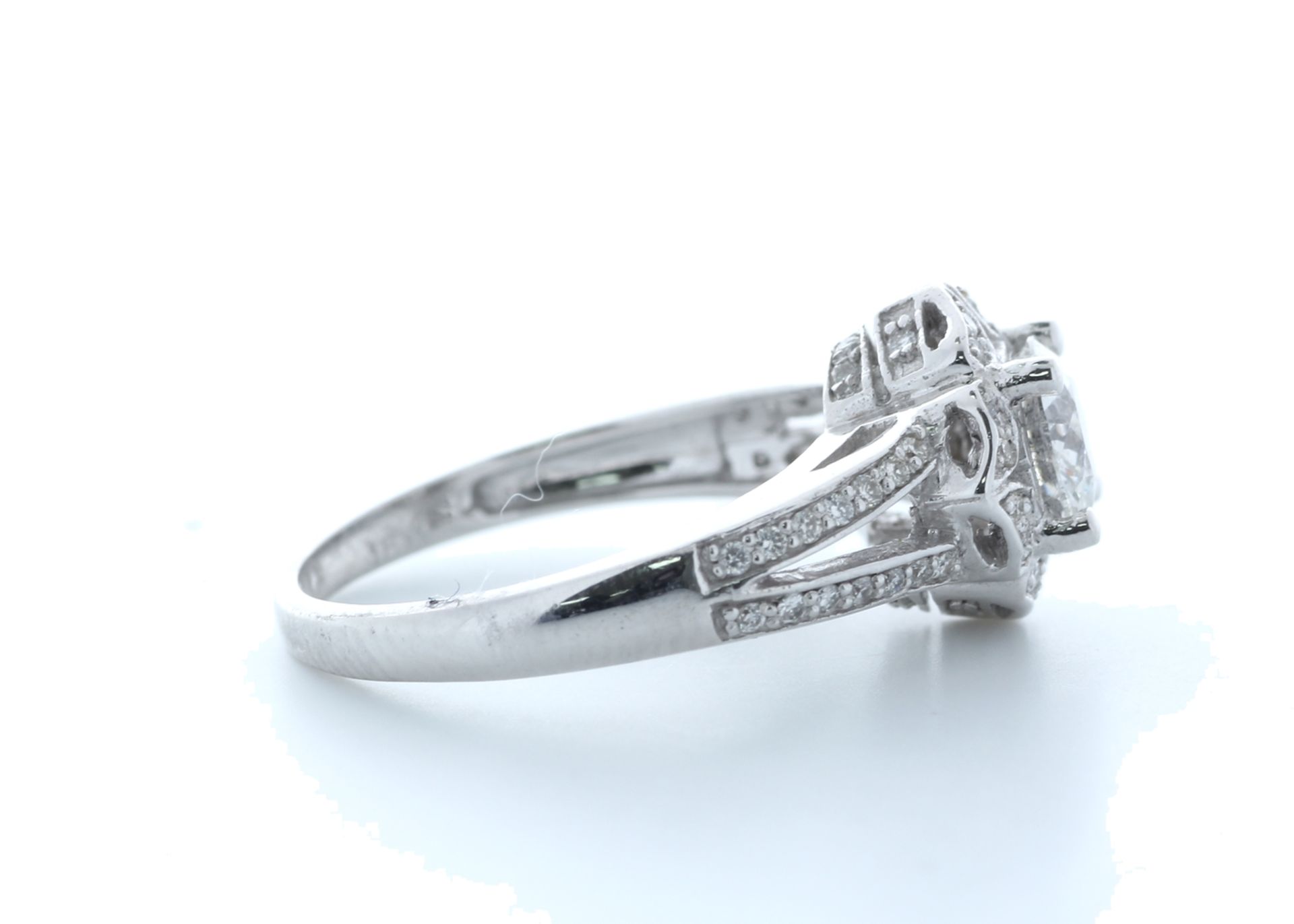 18ct White Gold Diamond Halo Ring 1.04 (0.81) Carats - Valued by IDI £9,000.00 - 18ct White Gold - Image 4 of 5