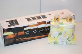 2X ASSORTED BOXED ITEMS TO INCLUDE BOXED BEER TASTING SERVING SET & BAYLISS HARDING LEMON
