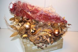 3X ASSORTED BOXED CHRISTMAS ITEMS (IMAGE DEPICTS STOCK)Condition ReportAppraisal Available on