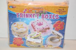 DECORATIVE CERAMIC TRINKET BOXES CRAFT SETCondition ReportAppraisal Available on Request- All