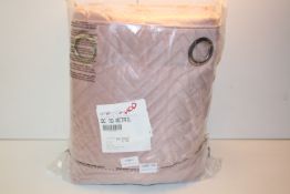 BAGGED PINK NOVA CHEVRON EYELET HOLE CURTAINS RRP £27.99Condition ReportAppraisal Available on