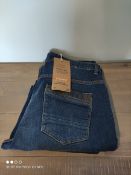STRAIGHT STRETCH DENIM SIZE 34 S WAIST 34 INCHESCondition ReportAppraisal Available on Request-