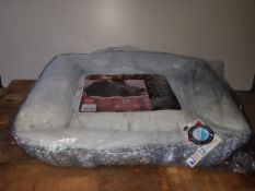 SCRUFFS SANTA PAWS PET BED IN GREY SIZE 60X50CMCondition ReportAppraisal Available on Request- All