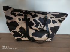 1 LARGE COW PRINT HANDBAGCondition ReportAppraisal Available on Request- All Items are Unchecked/