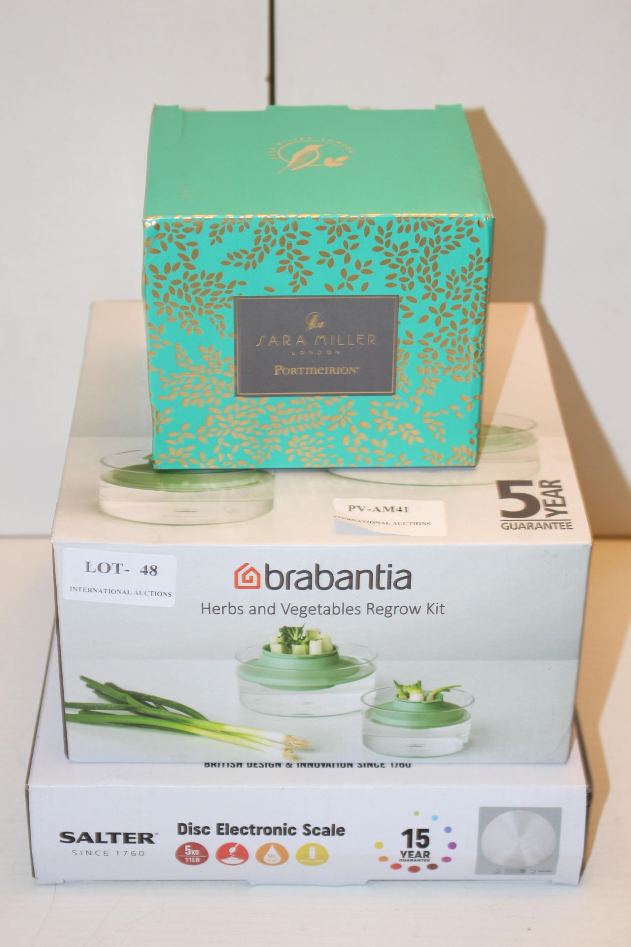 3X BOXED ASSORTED ITEMS TO INCLUDE BRABANTIA, SARA MILLER & OTHER (IMAGE DEPICTS STOCK)Condition