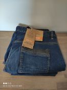 STRAIGHT STRETCH DENIM SIZE 36 S WAIST 36INCESCondition ReportAppraisal Available on Request- All