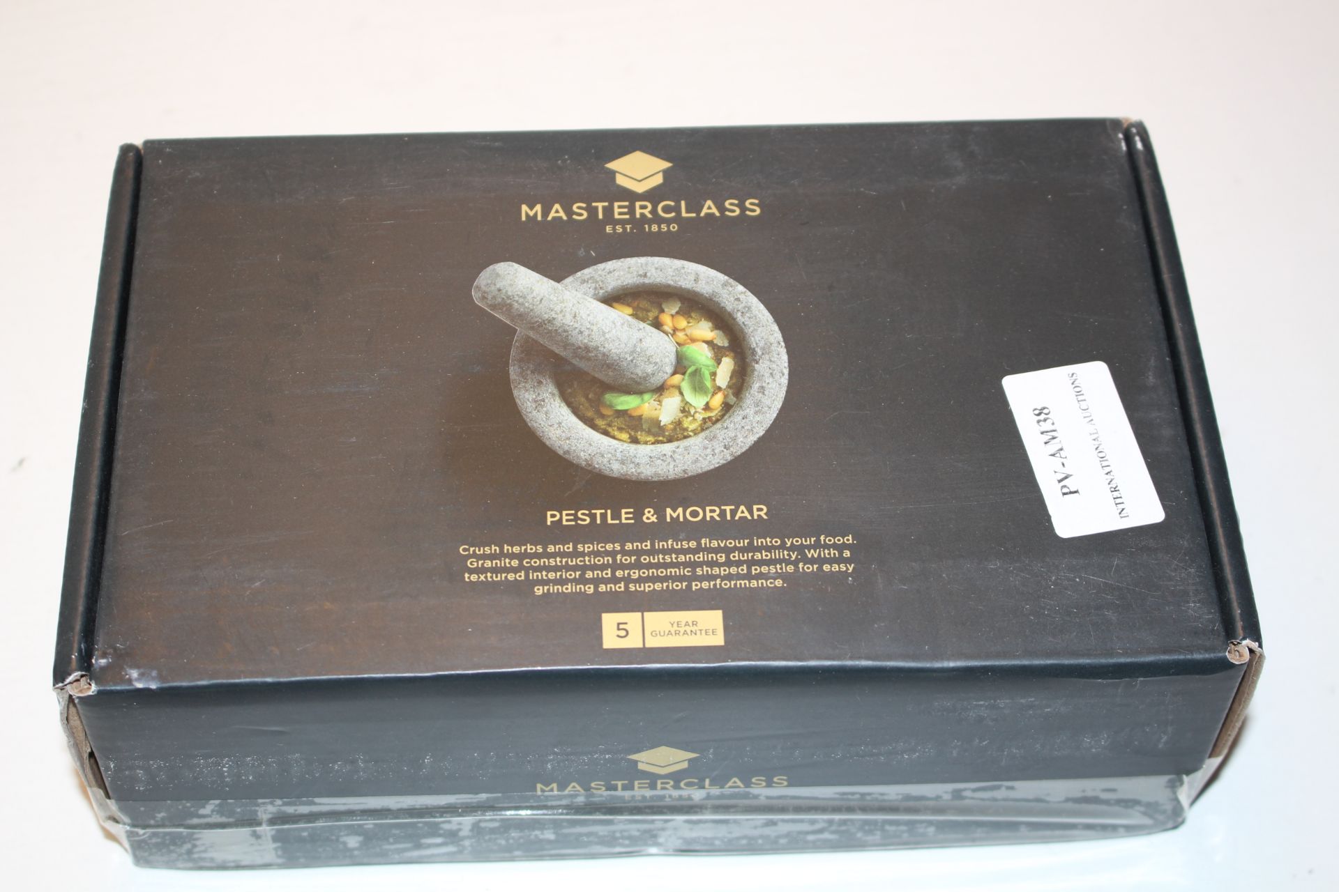BOXED MASTERCLASS PESTLE & MORTAR RRP £27.99Condition ReportAppraisal Available on Request- All
