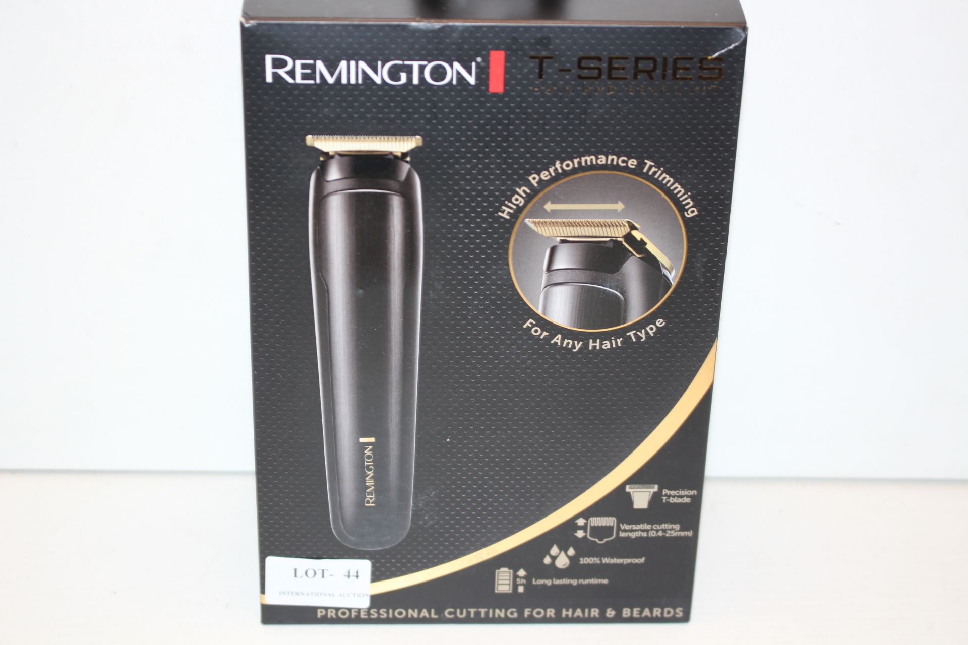 BOXED REMINGTON T-SERIES HAIR & BEARD KIT RRP £56.99Condition ReportAppraisal Available on